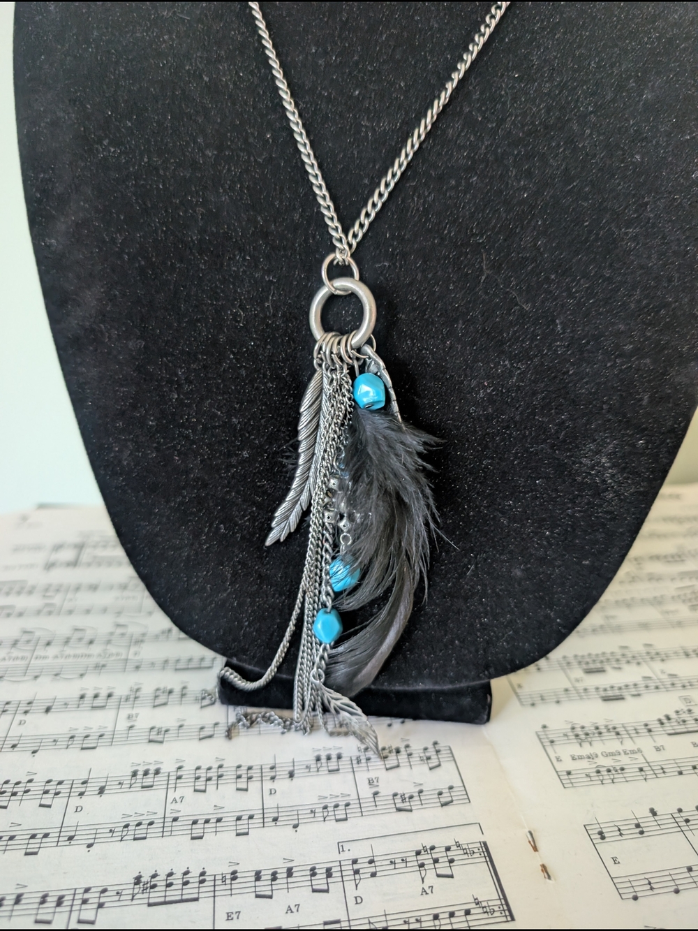 Boho Silver Feather & Turquoise Charm Necklace - Women Jewelry